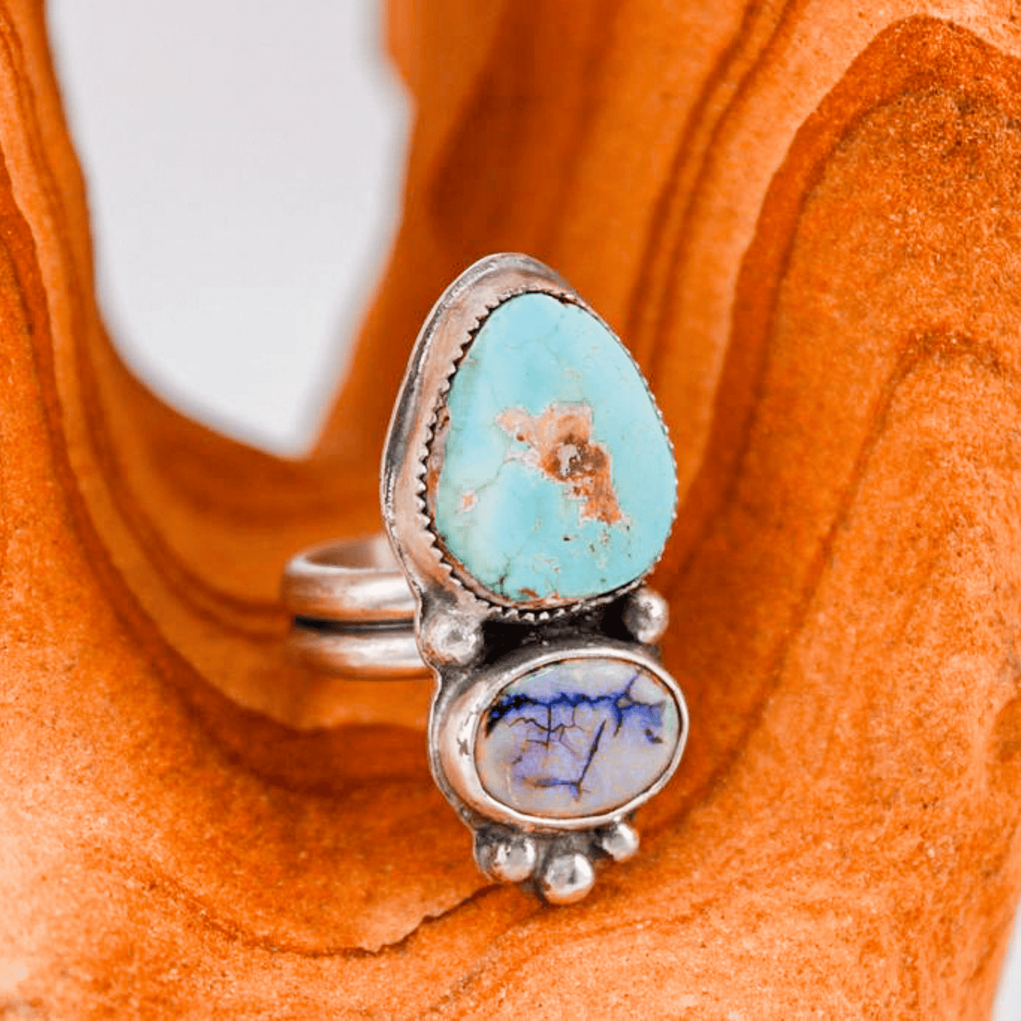 Stone Bend – Opal Ring