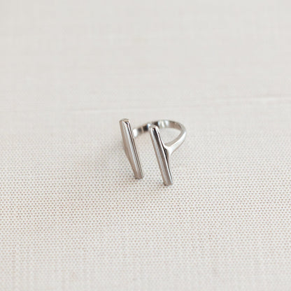 Sleek Silver Duo Bar Ring