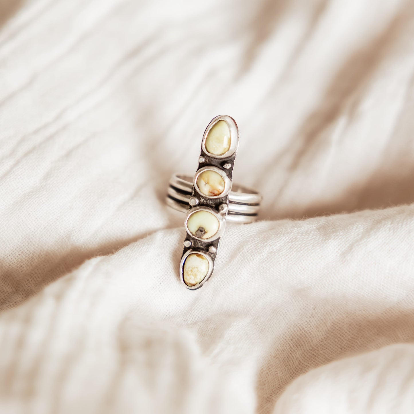 Sagebrush Palomino Crawler Ring