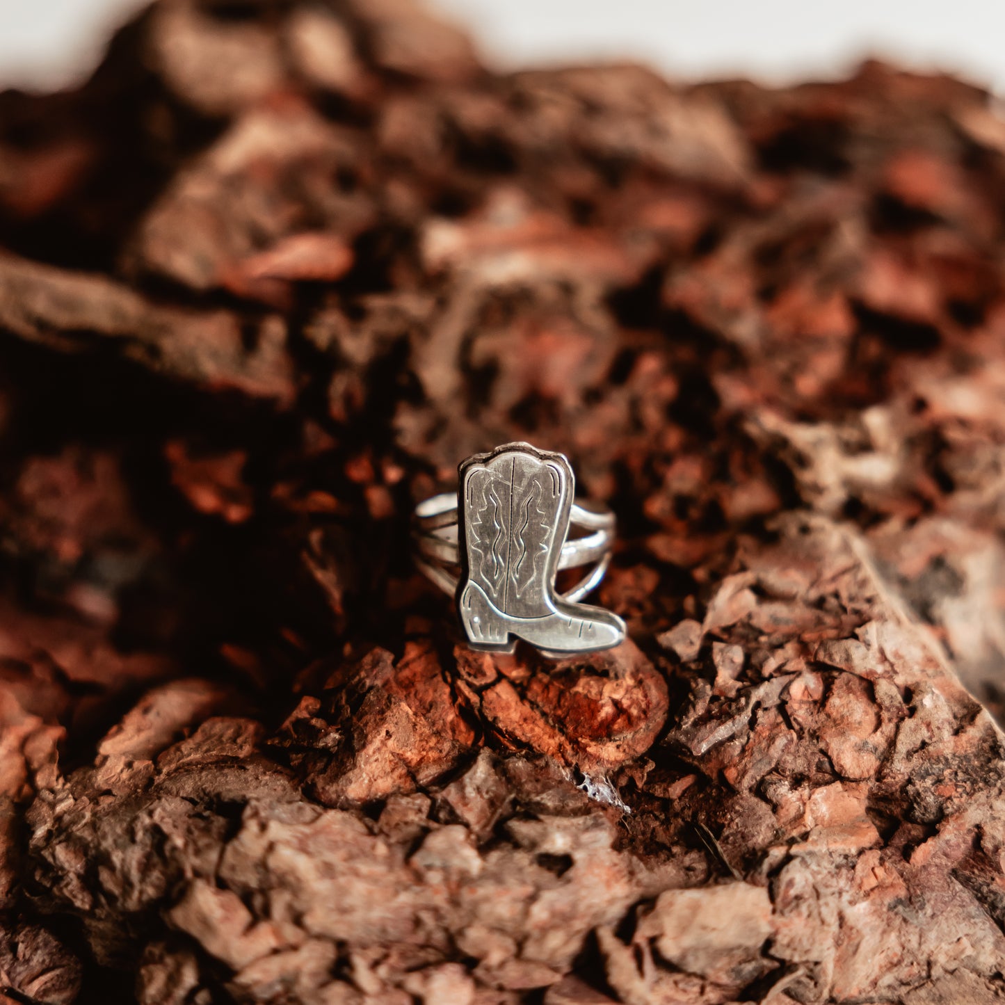 Stompin' Grounds Ring