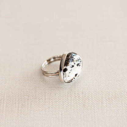 The Nala Ring | White Buffalo